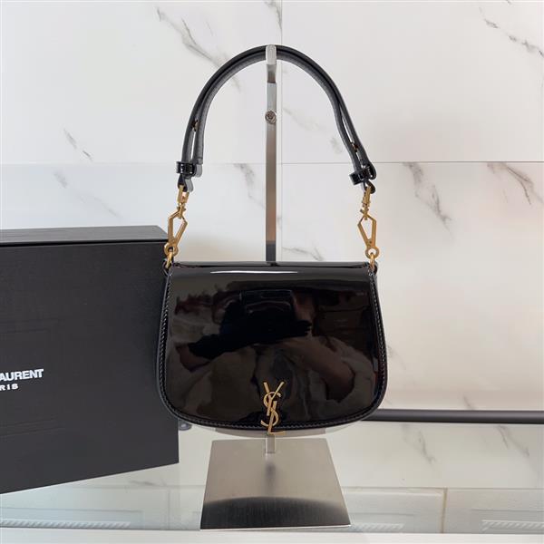 2026224192626509 800